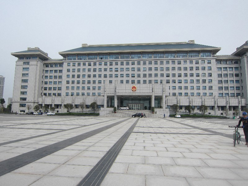 滁州市人民政府烤漆门工程
